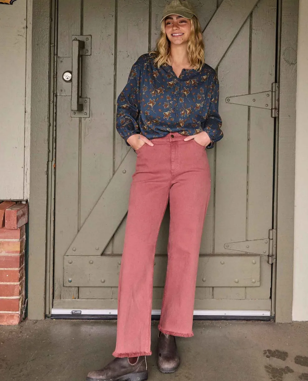 Balsam Seeded Cutoff Pant for Women