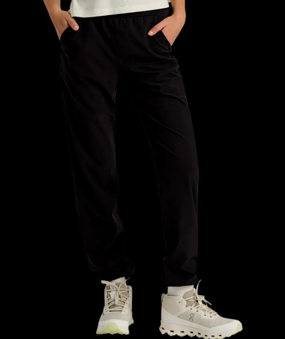 Breeze Flats Pants for Women