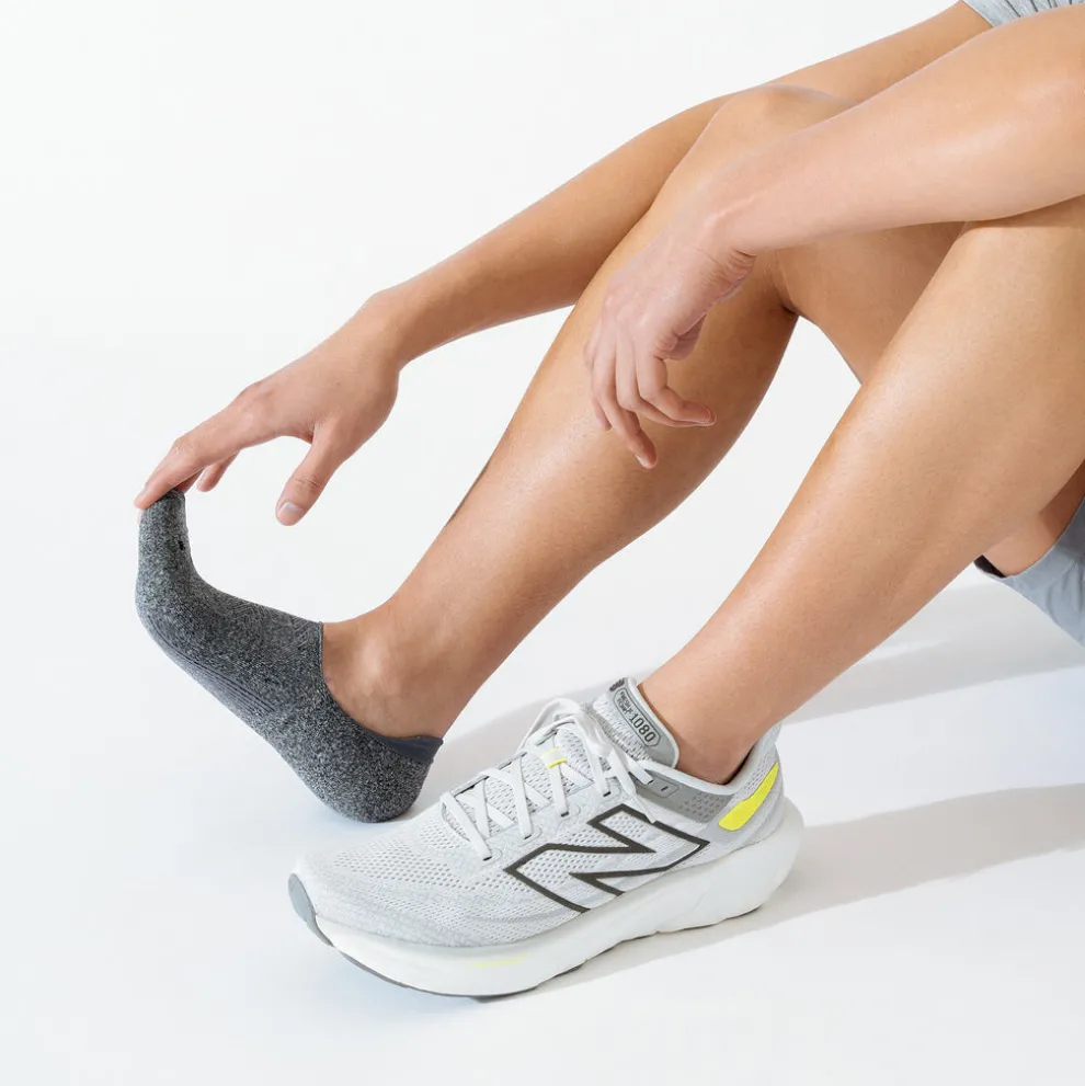 Elite Light Cushion No Show Socks