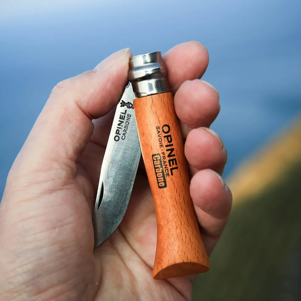 No.08 Carbon Steel Folding Knife